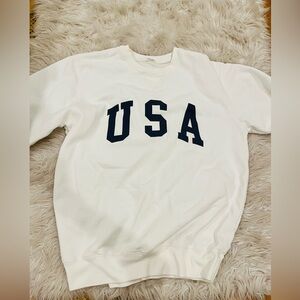 BRANDY MELVILLE USA SWEATSHIRT!!💖✨